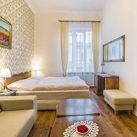 Centercity Penzión pre hostí 3*