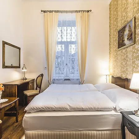 Centercity Penzión pre hostí 3*